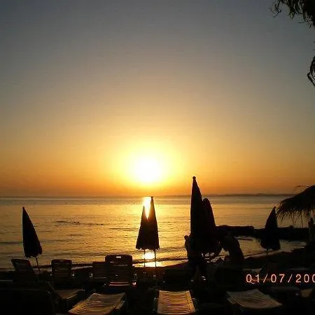 Neptun Hotel 3*
